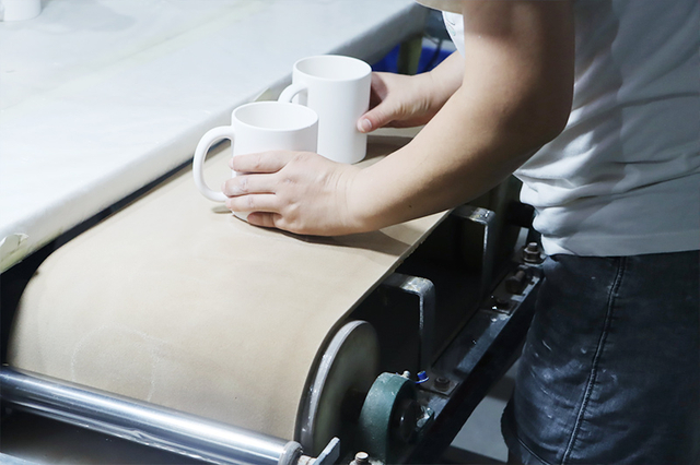 Custom coffee mugs design development process